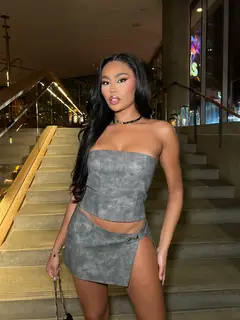 Ella escort in Berlin